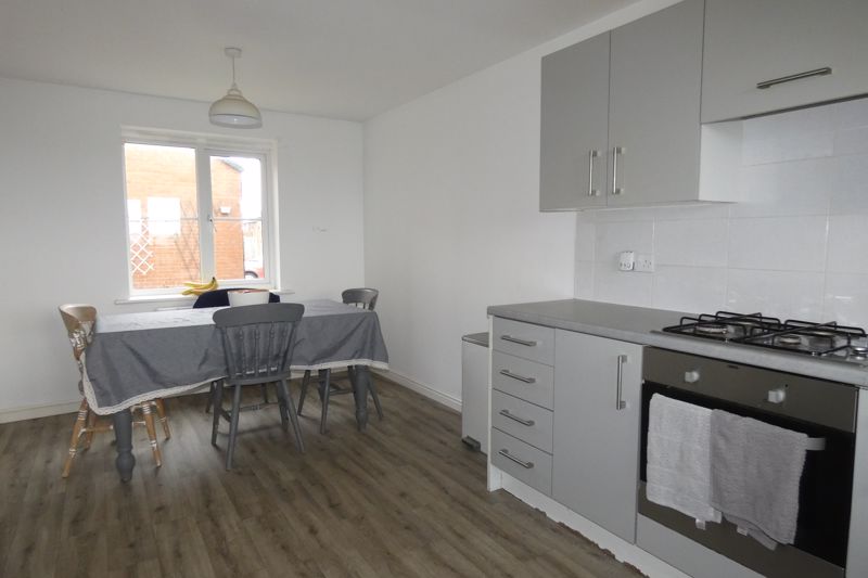 Kitchen/Diner- click for photo gallery